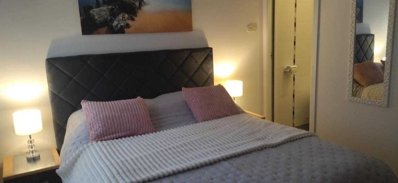 Apartment Martea Split Bagian luar foto