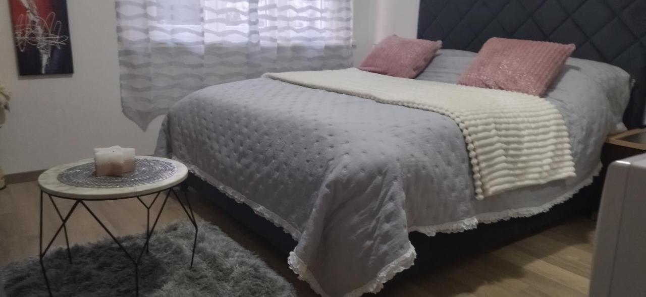 Apartment Martea Split Bagian luar foto